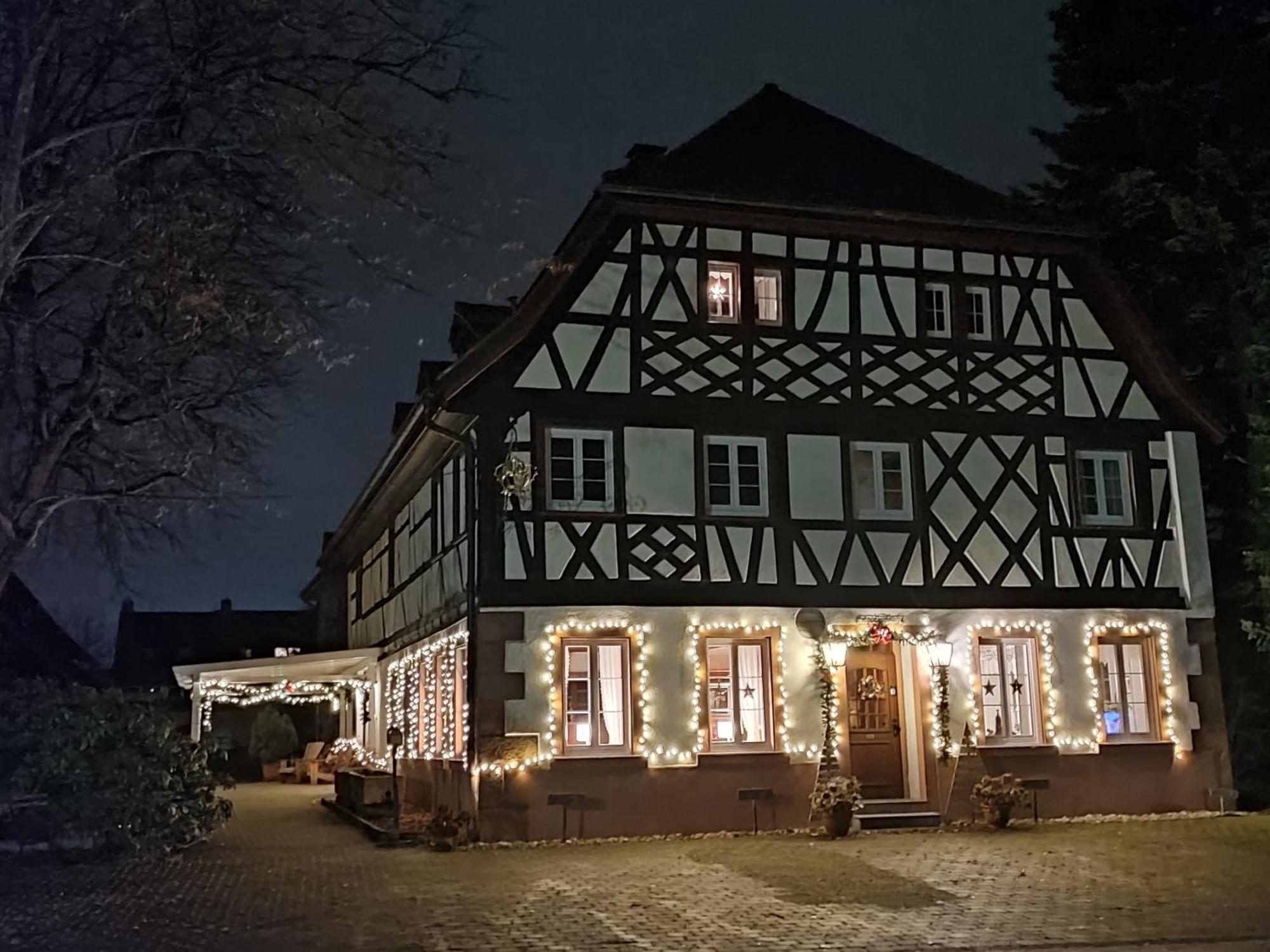 Boutique-Hotel Krone Денцлинген Экстерьер фото